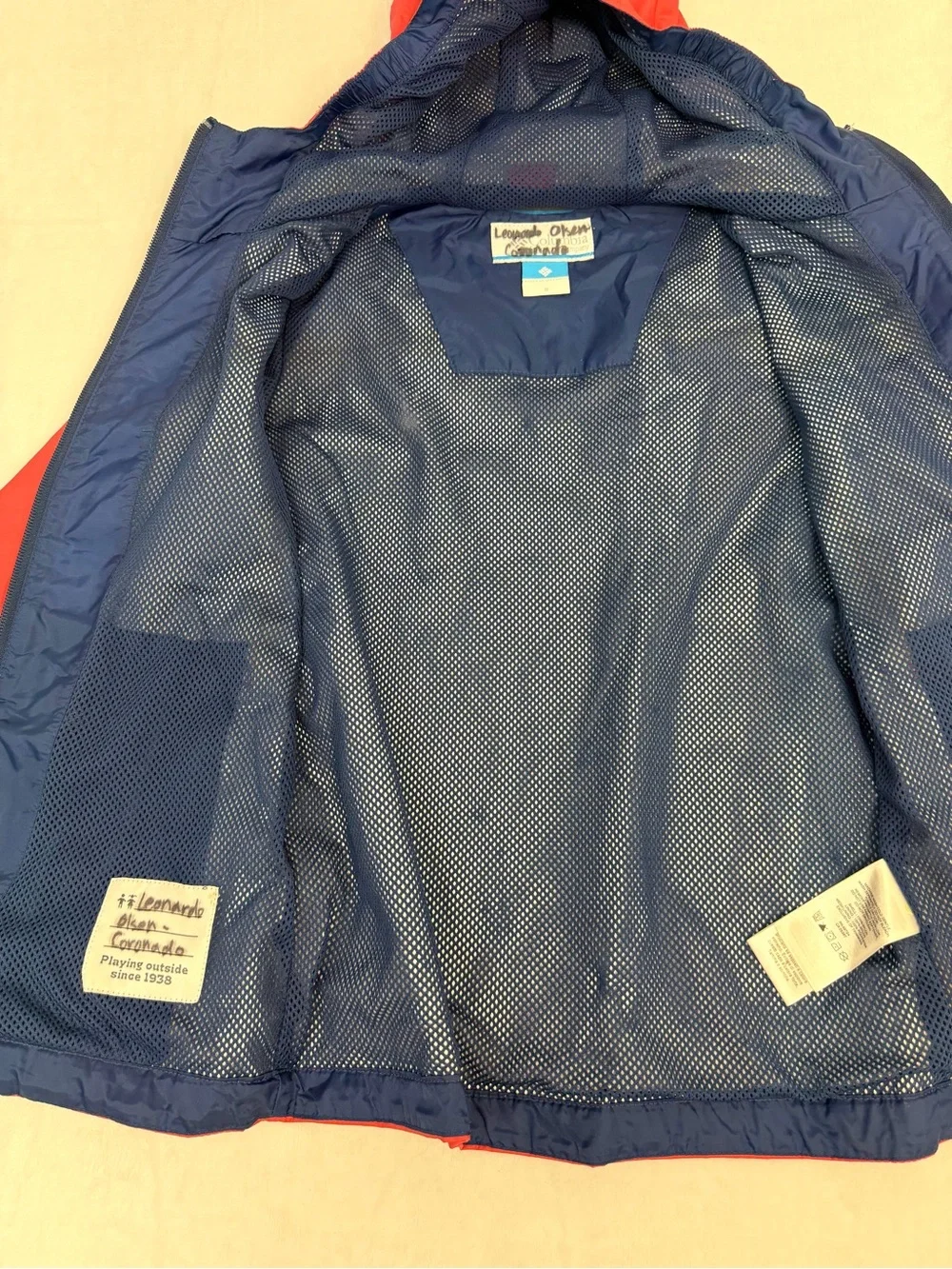 Columbia boys Small 6/7Omni tech waterproof jacket Red Good Full Zip Lightweight